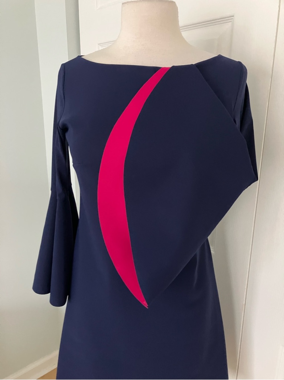 CHIARA BONI La Petite Robe Dress Navy Blue /Pink Bell Sleeve Italy 42 US 10 - Picture 5 of 8
